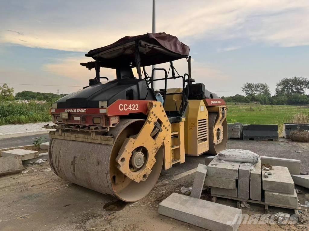 Dynapac CC 422 Катки тротуарные