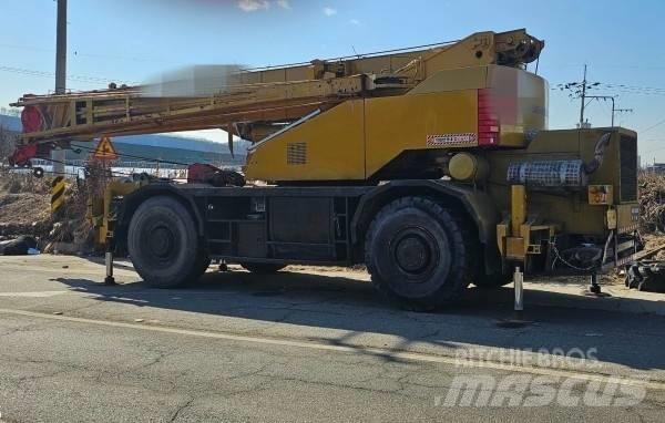 Kobelco RK 450 Автокраны вездеходы