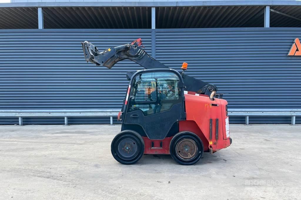 JCB R260 Трелевочные трактора