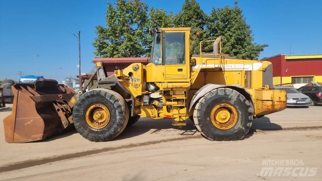 Volvo 180 D Фронтальные погрузчики