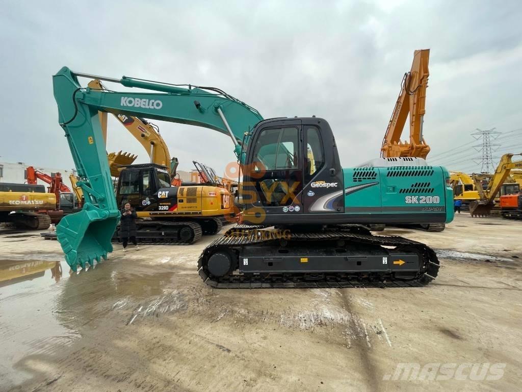 Kobelco SK 200-8 Гусеничные экскаваторы