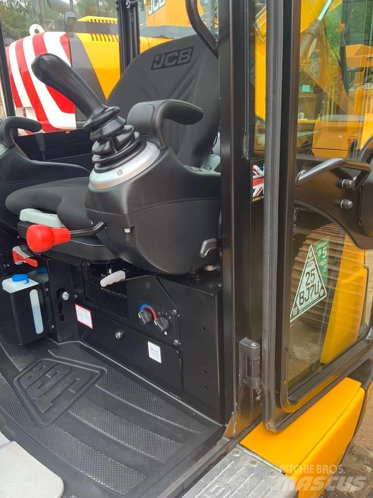JCB 8026 CTS Мини-экскаваторы