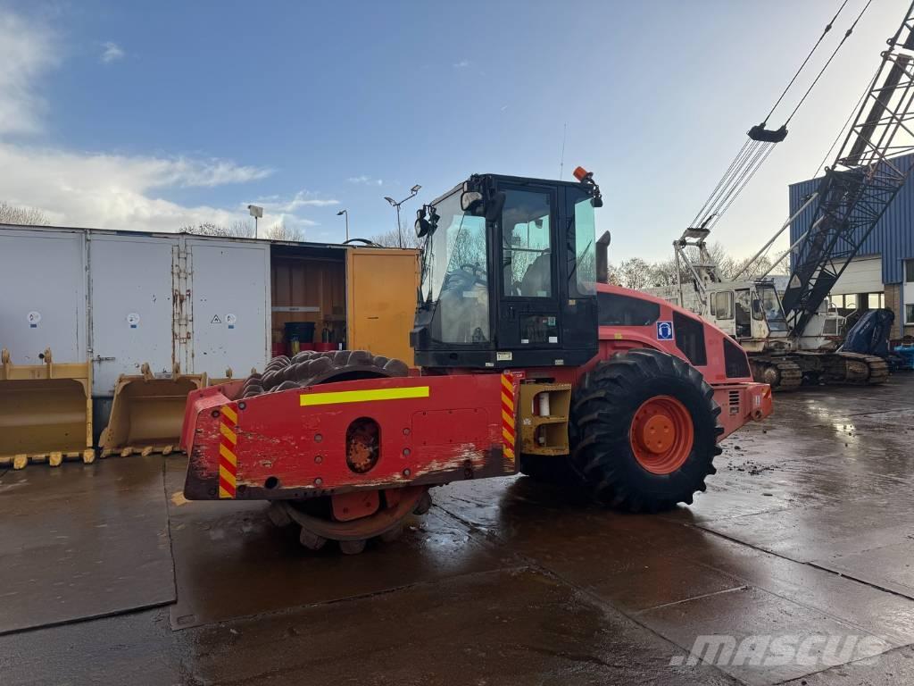 CAT CP 74 Грунтовые катки