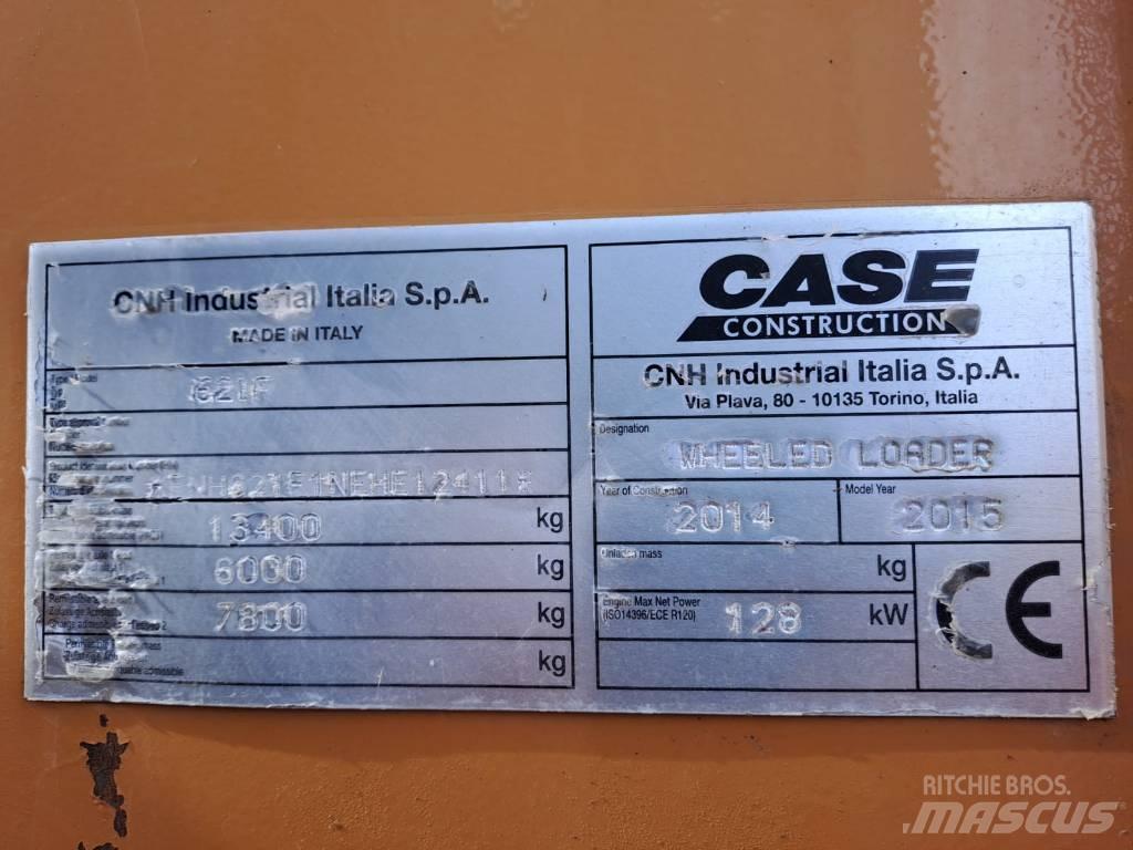 CASE 621 F XT Фронтальные погрузчики