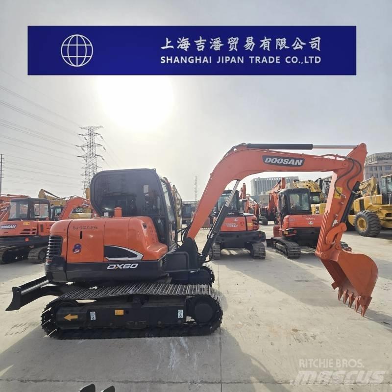 Doosan DX 60 Гусеничные экскаваторы