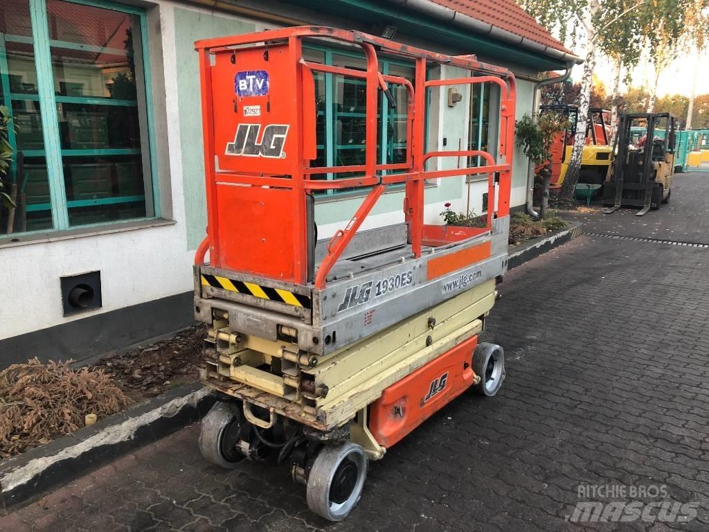 JLG 1930 ES V-2927 Вертикальные мачтовые подъемники