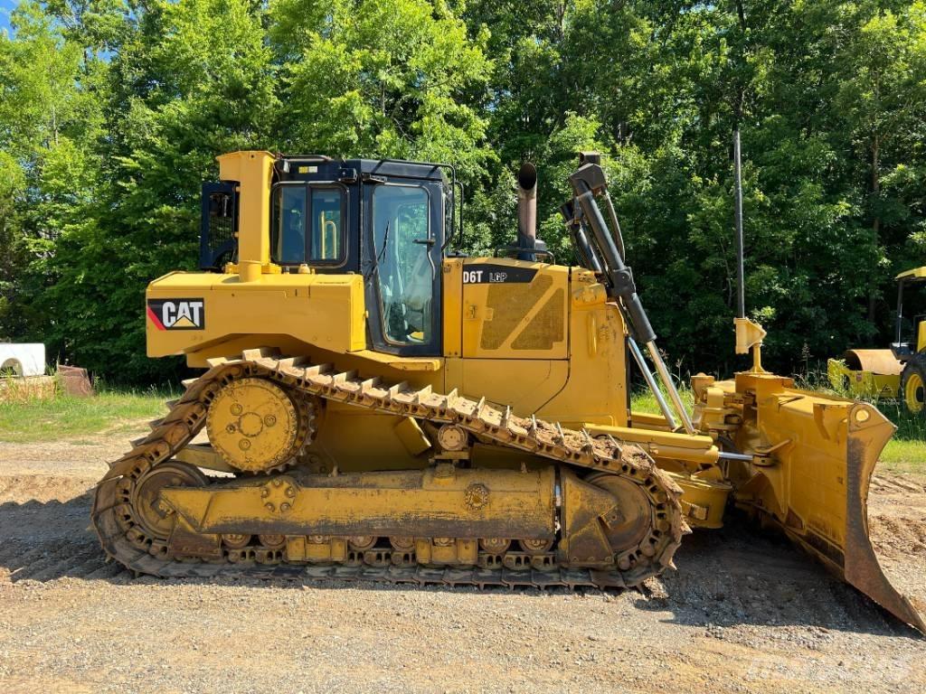 CAT D 6 T LGP VP Гусеничные бульдозеры