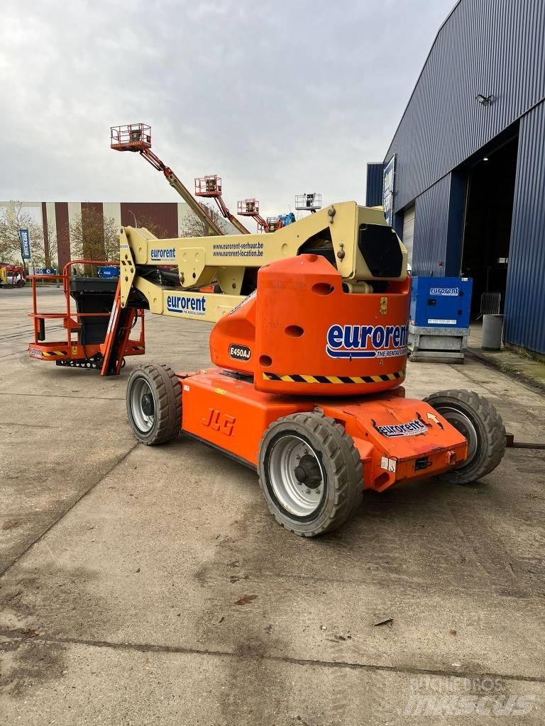 JLG E 450 AJ Коленчатые подъемники