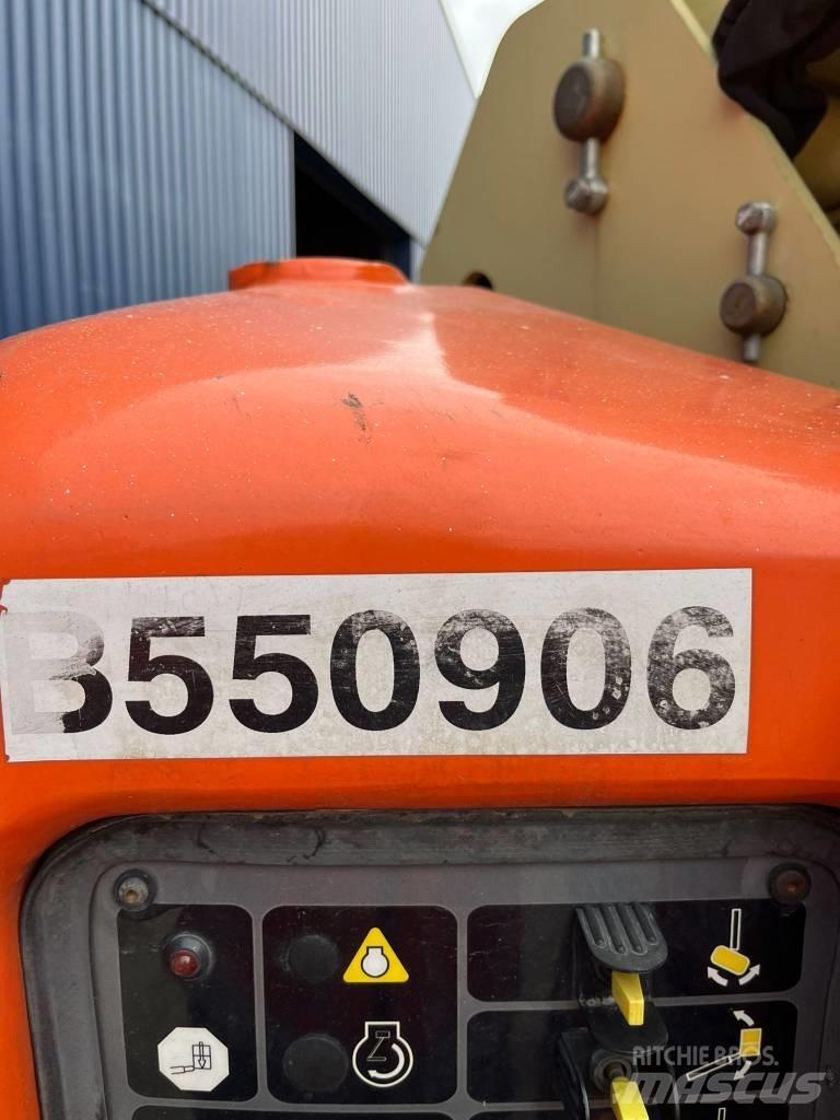 JLG E 450 AJ Коленчатые подъемники