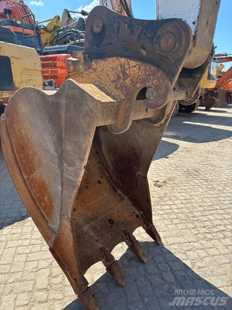 Hitachi ZX 190 W-3 Колёсные экскаваторы