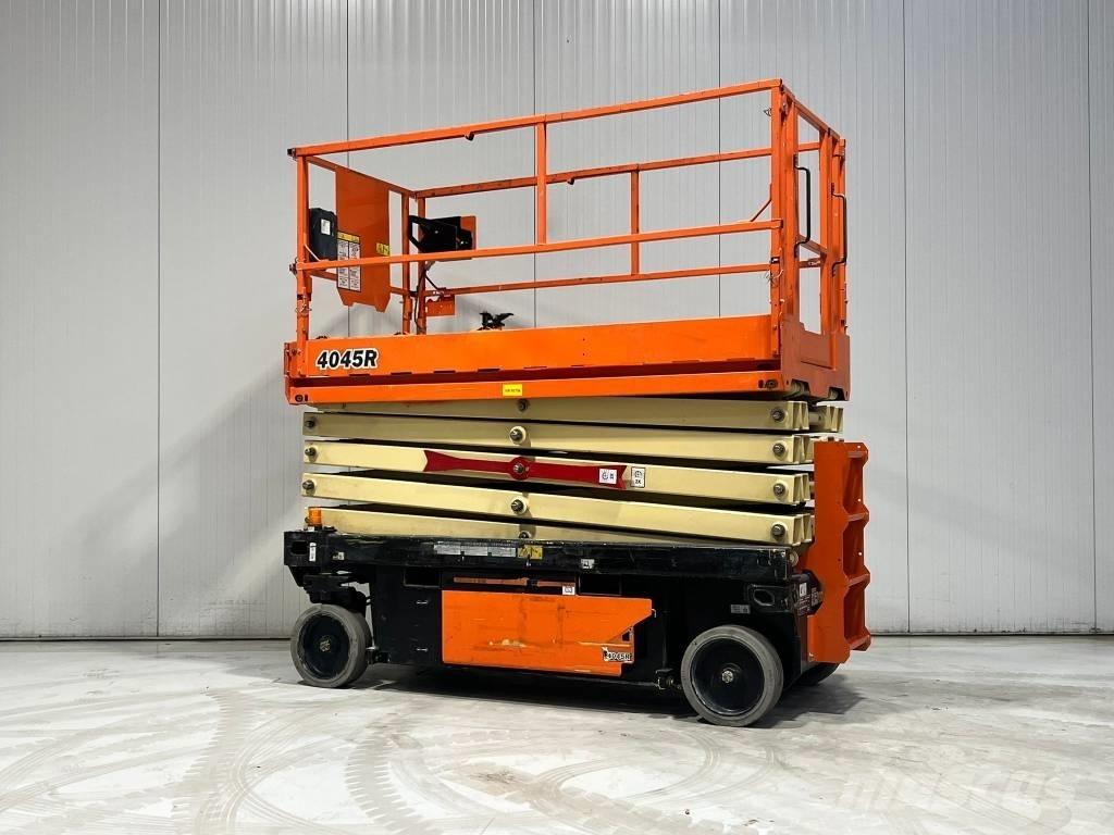 JLG 4045R Ножничные подъемники