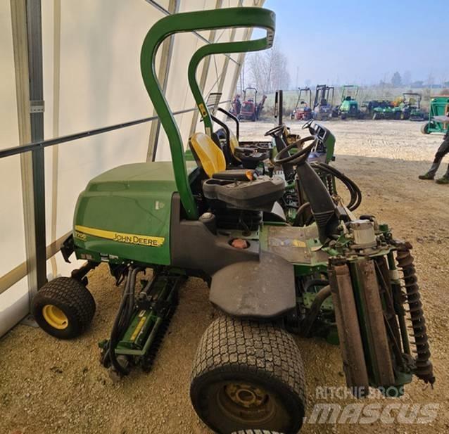 John Deere 7700 Косилки фарватера