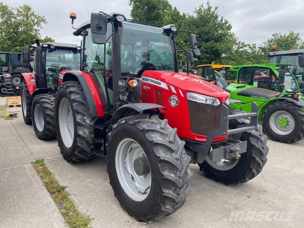 Massey Ferguson 5711 Трактора