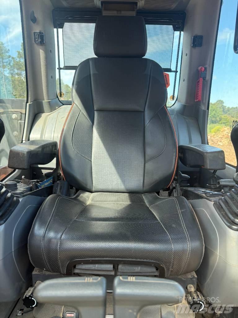 Doosan DX 235 LCR Гусеничные экскаваторы