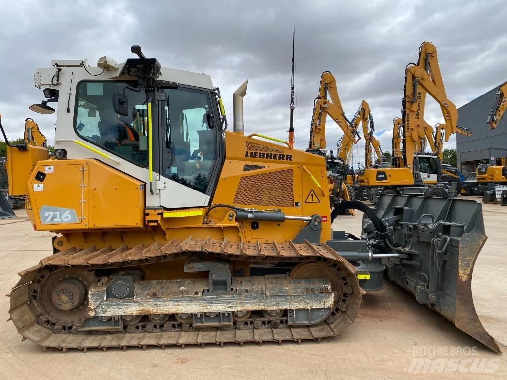 Liebherr PR 716 LGP Гусеничные бульдозеры