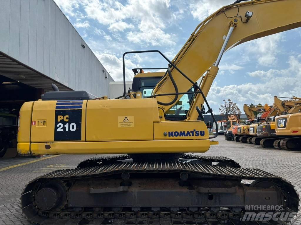 Komatsu PC 210 LC-7 Гусеничные экскаваторы