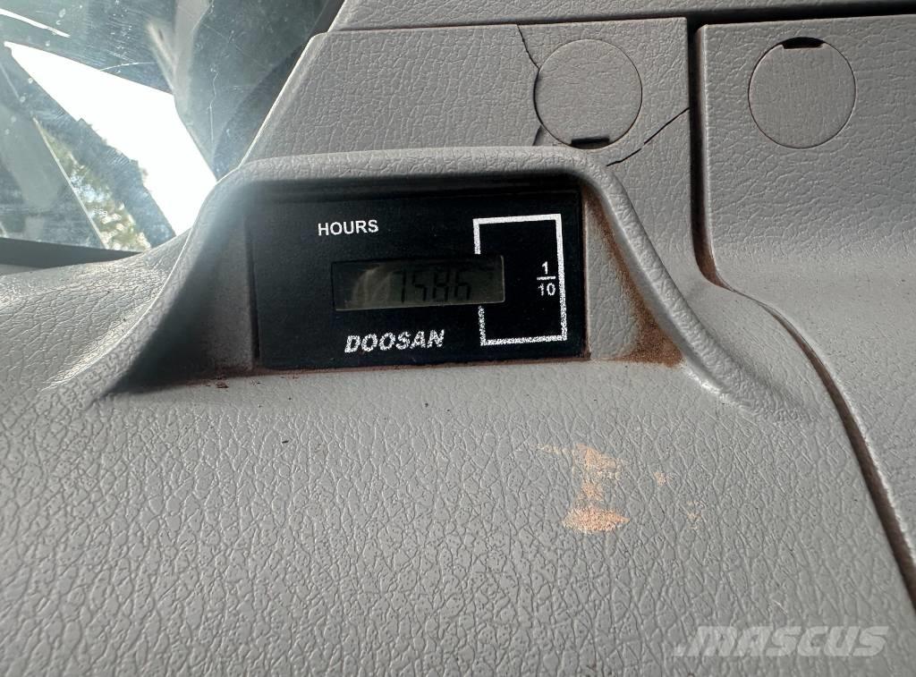 Doosan DX 255 LC-5 Гусеничные экскаваторы