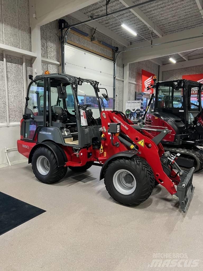 Weidemann 1880 Фронтальные погрузчики