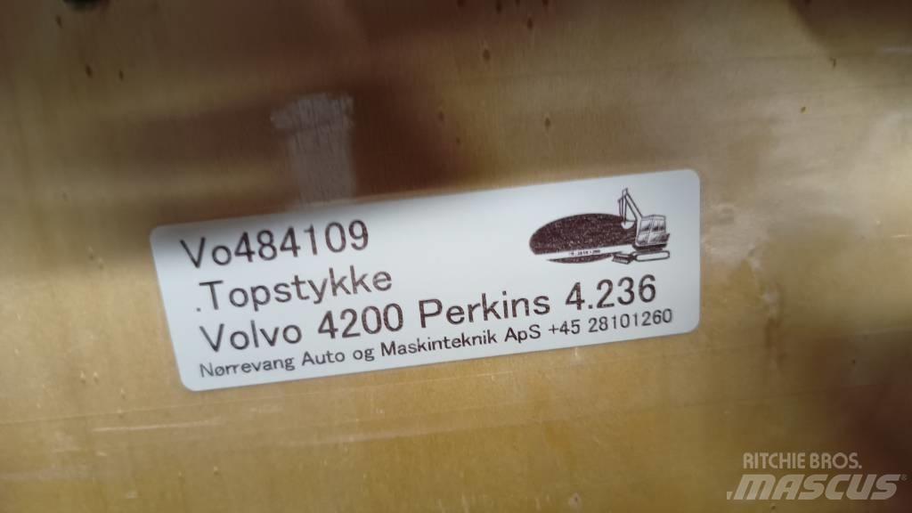 Volvo 4200 Двигатели
