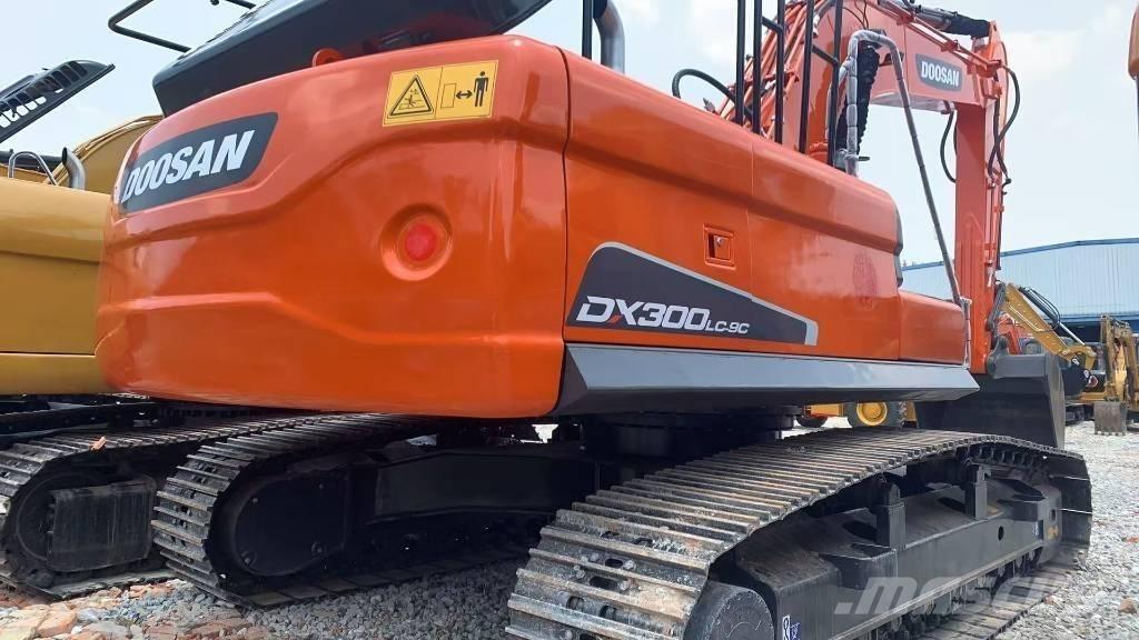 Doosan dx300lc-9 Гусеничные экскаваторы