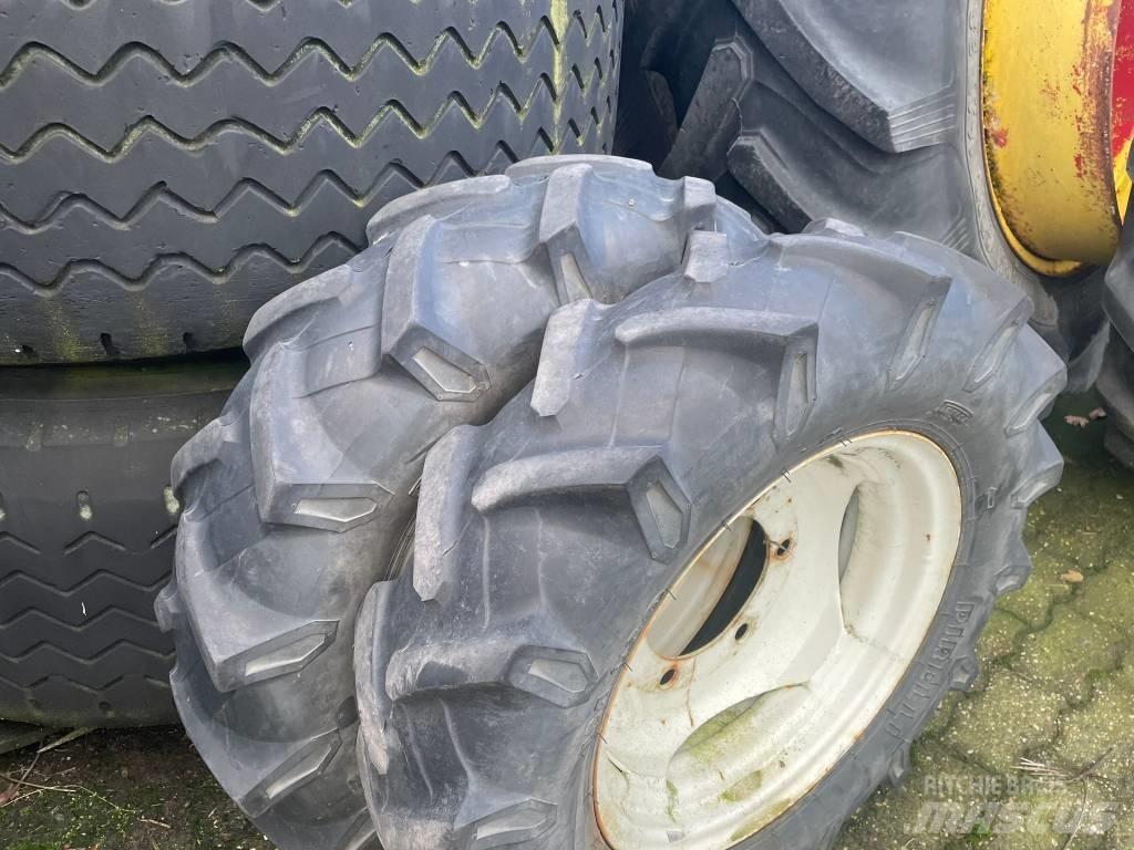 Pirelli 6.5 -16 + velg Шины и колёса