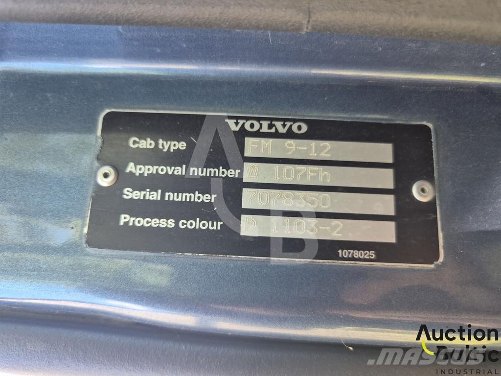 Volvo FM12 Грузовики-Самосвалы