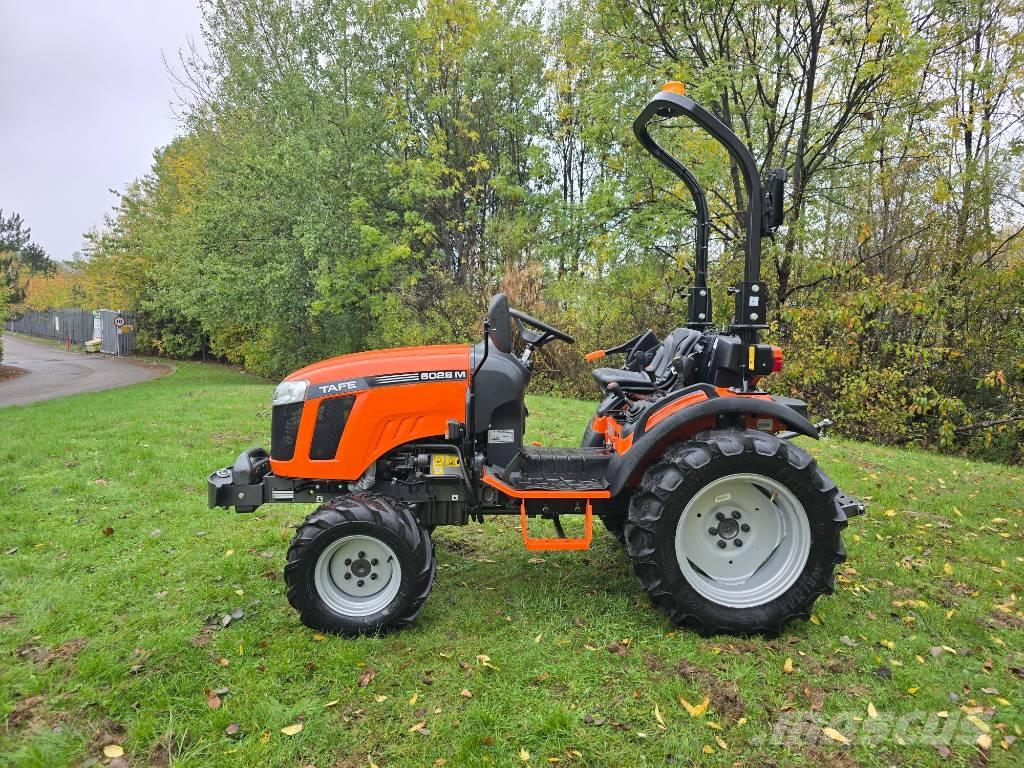 Tafe 6028M Коммунальные тракторы