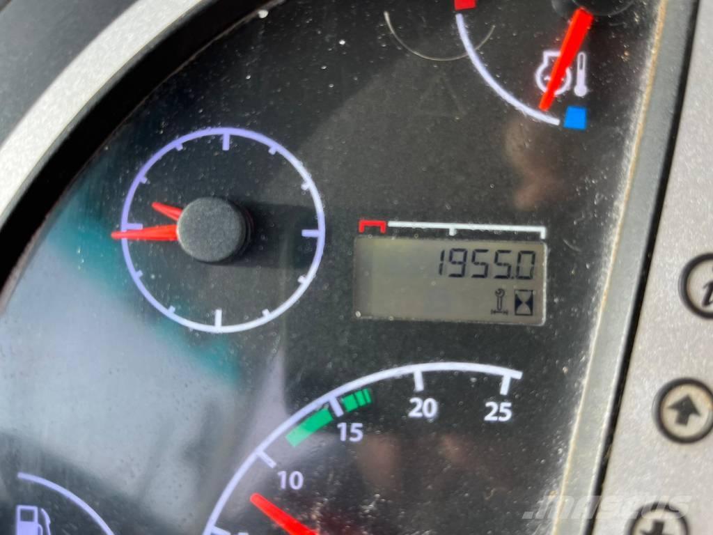 JCB 3 CX Экскаваторы-погрузчики