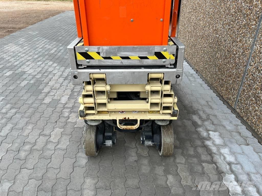 JLG 1930 ES Ножничные подъемники