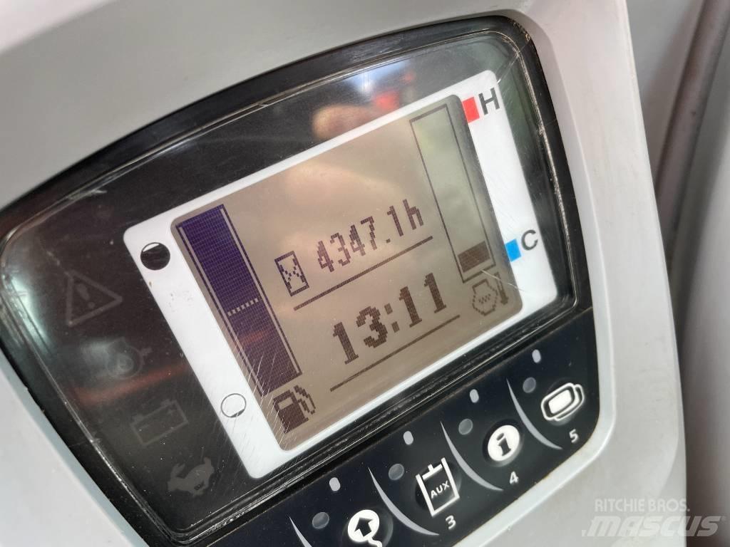 Kubota KX 080-4 Малые экскаваторы 7т-12т