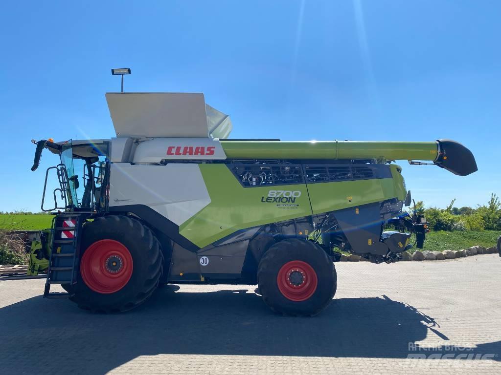 CLAAS Lexion 8700 Зерноуборочные комбайны