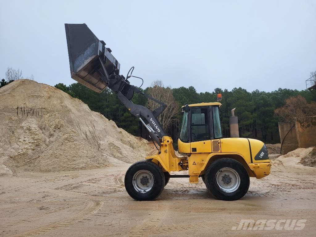Volvo L 40 B Малые погрузчики