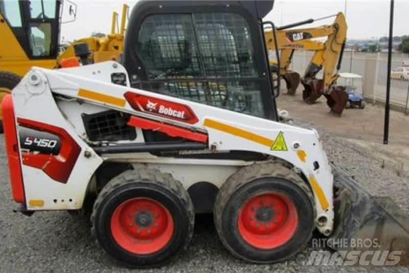 Bobcat S450B Специальные грузовики