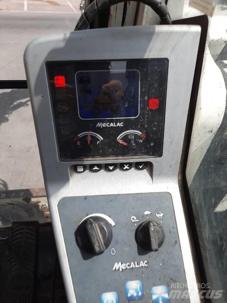 Mecalac 714 MW Колёсные экскаваторы
