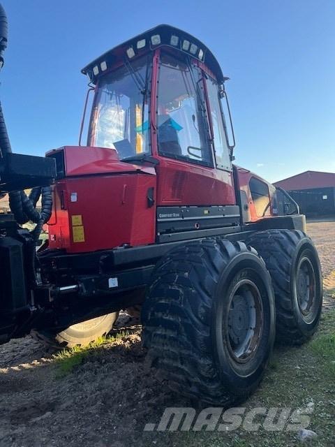 Komatsu XF895-2 Форвардеры