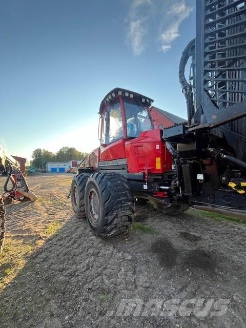 Komatsu XF895-2 Форвардеры