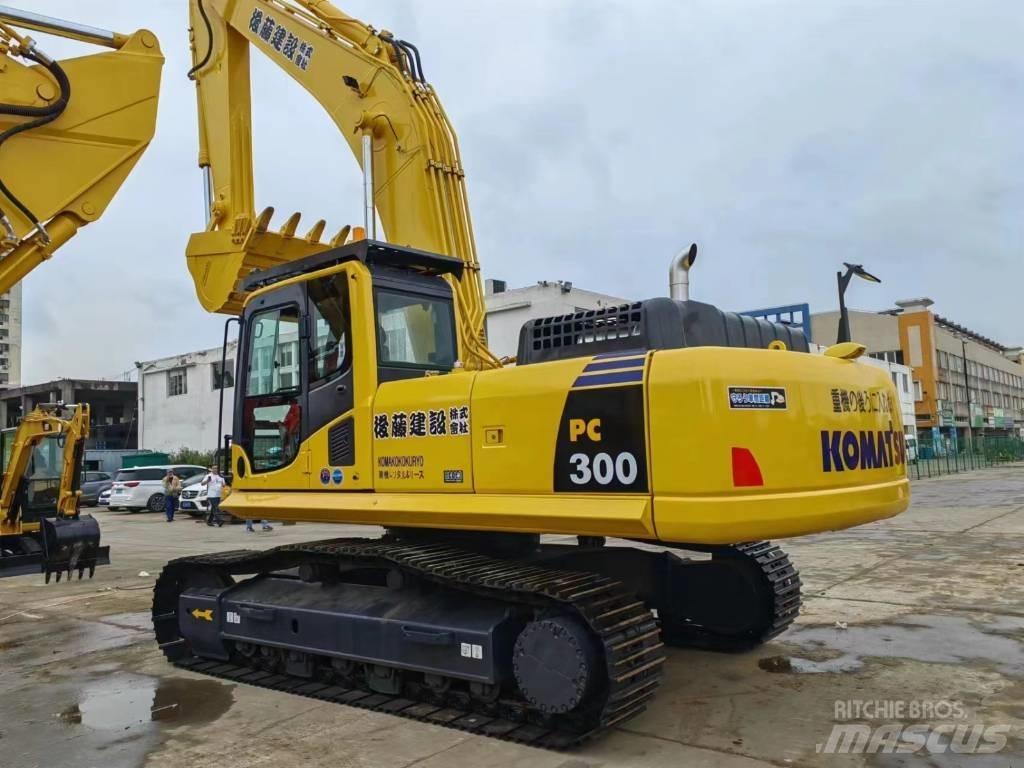 Komatsu PC 300 Гусеничные экскаваторы