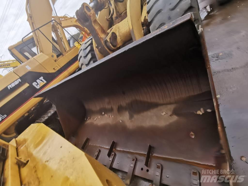 CAT 966F Фронтальные погрузчики