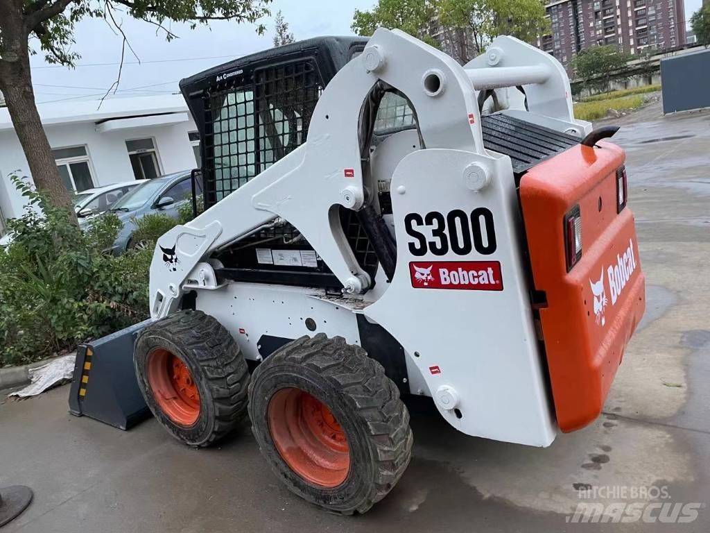 Bobcat S 300 Мини-погрузчики