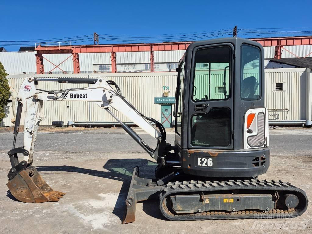 Bobcat E 26 Мини-экскаваторы