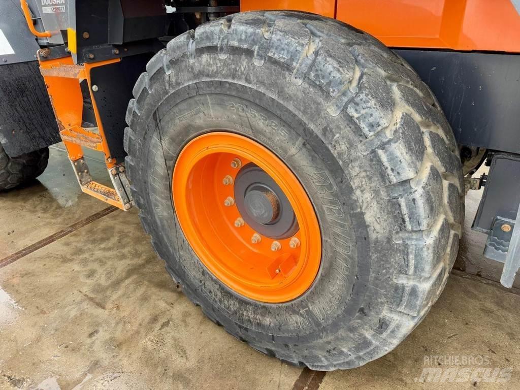 Doosan DL250-7 Фронтальные погрузчики