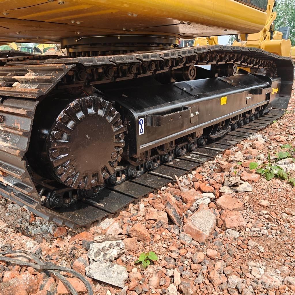 CAT 320D2L Гусеничные экскаваторы