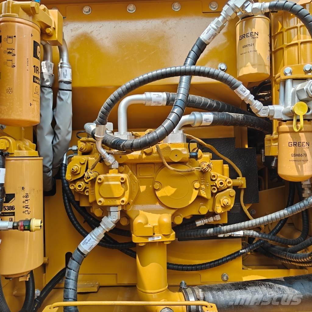 CAT 320D2L Гусеничные экскаваторы