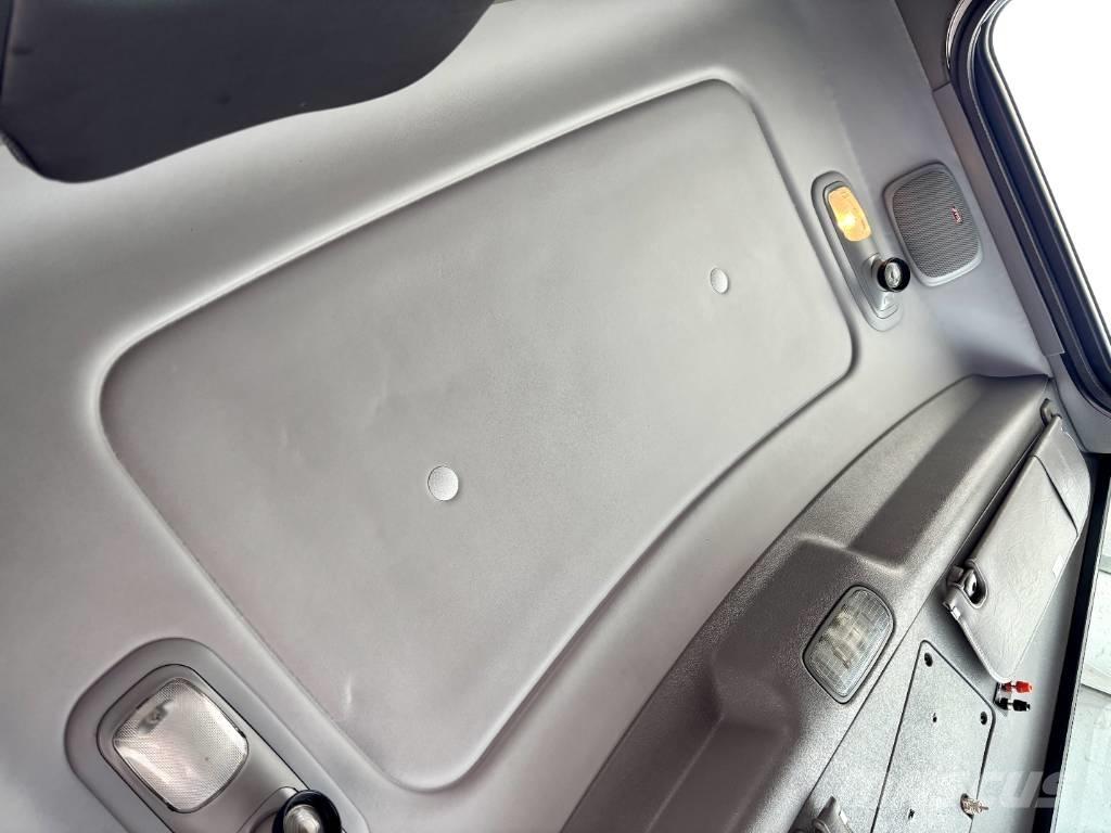 Peterbilt 389 Седельные тягачи