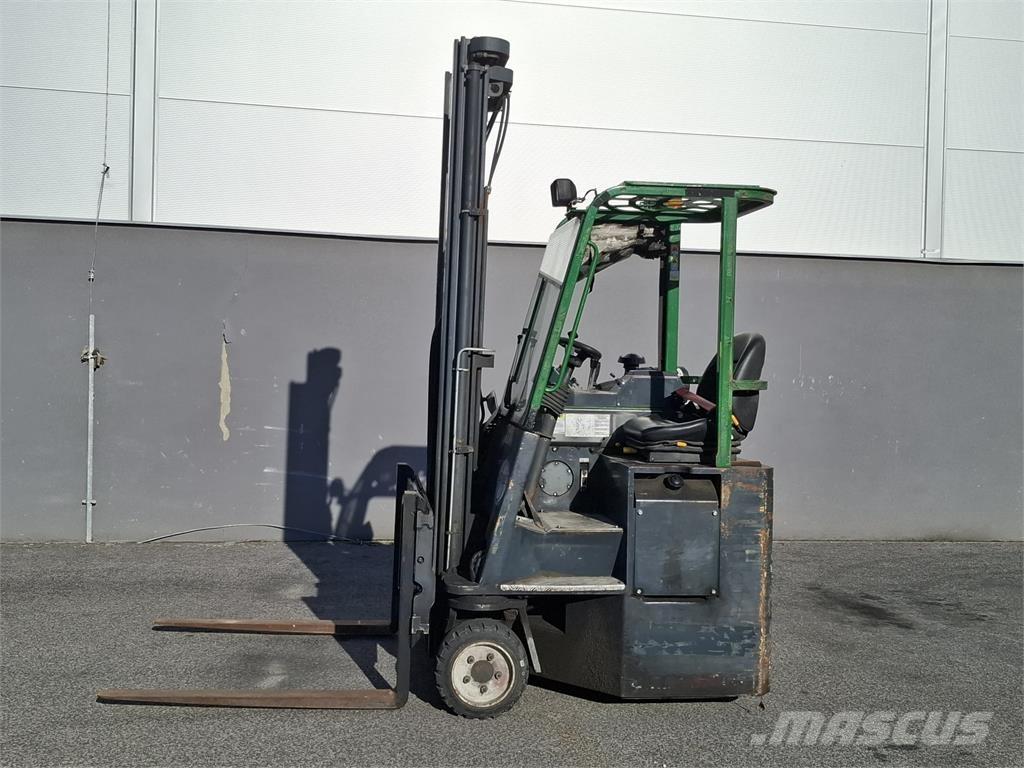 Combilift C3000CB 4-x ходовые ричтраки