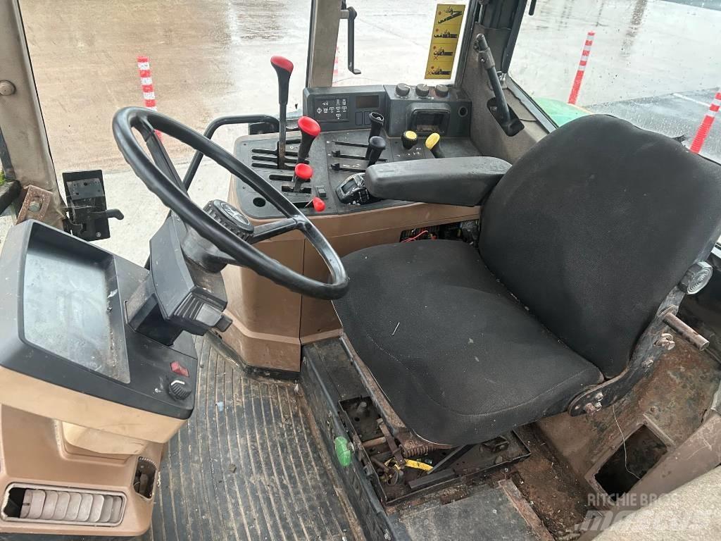 John Deere 6200 Трактора