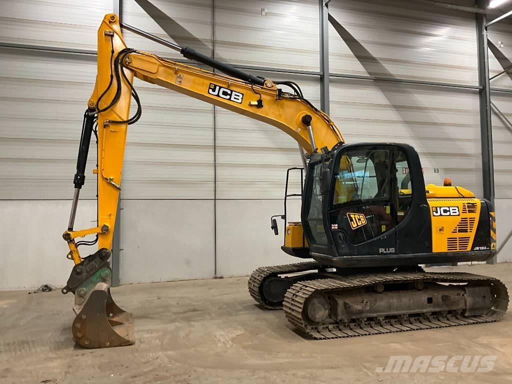 JCB JS 130 LC Гусеничные экскаваторы