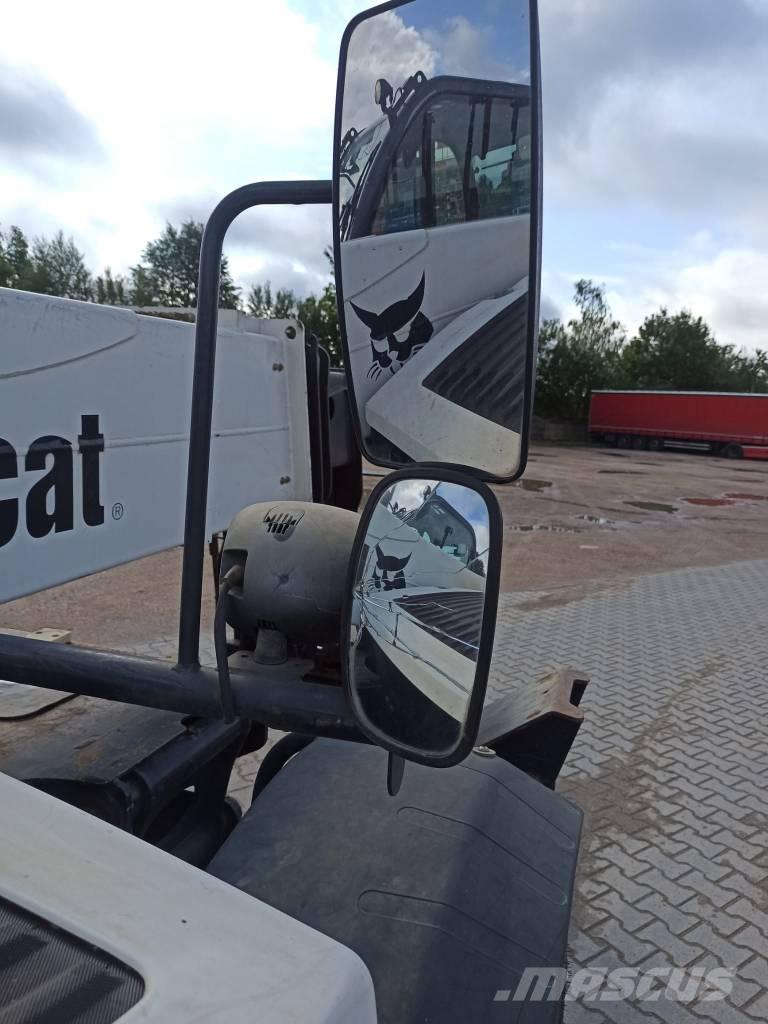 Bobcat T 40.180 Телескопические погрузчики