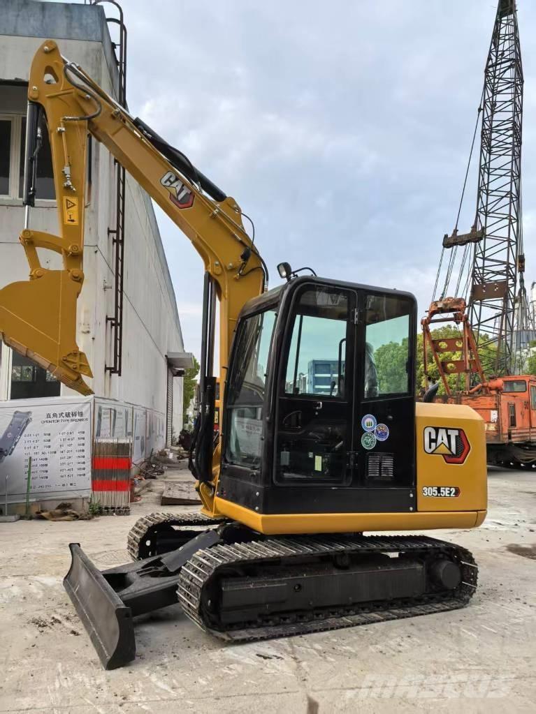 CAT 305.5E2 Гусеничные экскаваторы
