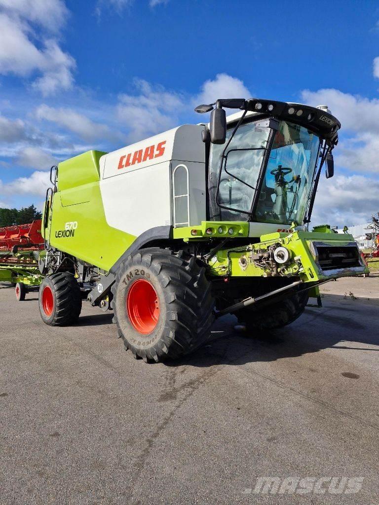 CLAAS Lexion 670 Зерноуборочные комбайны
